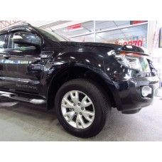 กระบะสีดำ FORD Wild Trak